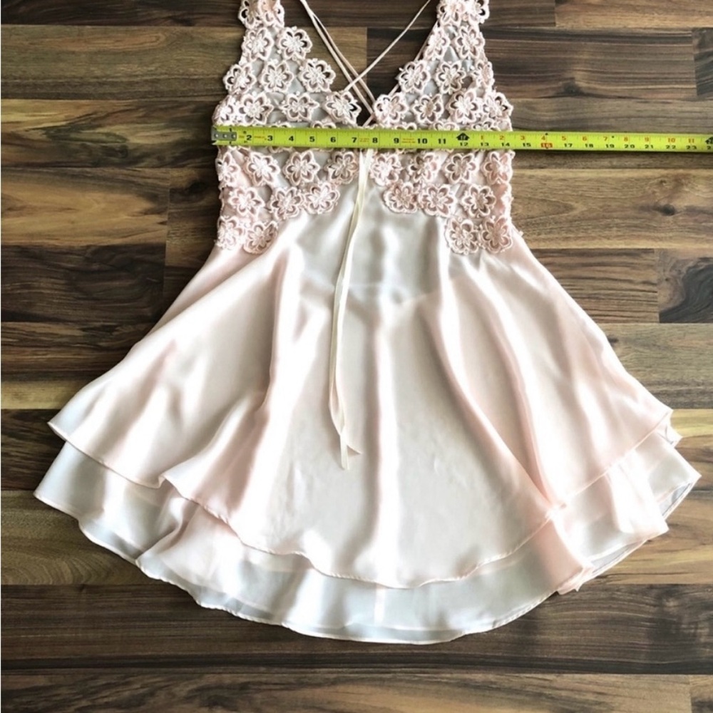 La SENZA Light Pink Lace 2 Pieces Chemise Set - Picture 10 of 15